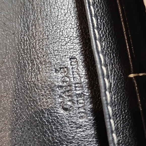 Chloe Long Envelope Wallet With Authenticity Card - Picture 9 of 16